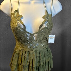 Bohemian Cross Back Lace-Trimmed Ruffle Top